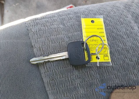 2006 Toyota Tundra Sr5 V8 from USA, damaged, VIN 5TBET34106S510106